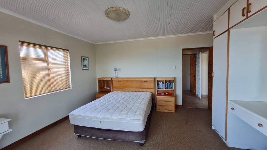 4 Bedroom Property for Sale in Linkside Western Cape